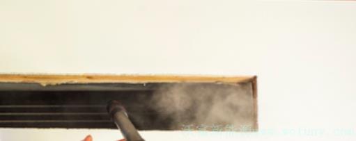 沃富售后采用高溫蒸汽機清洗風盤